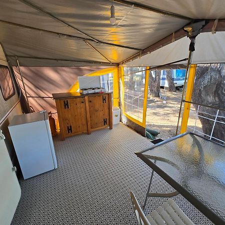 Caravan Near The Sea 2 Углян Экстерьер фото